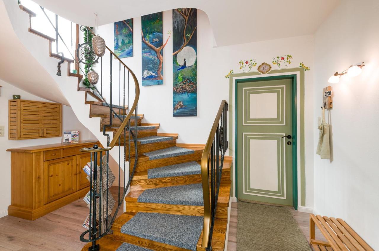Tyrol Appartements Ehrwald Buitenkant foto