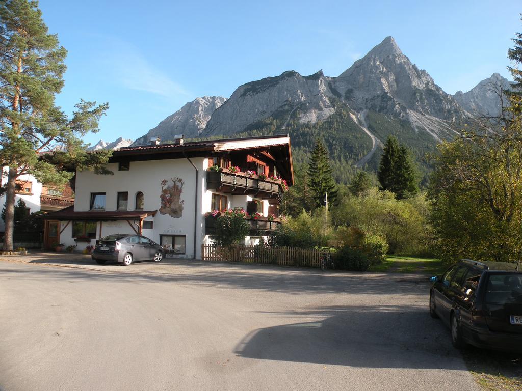 Tyrol Appartements Ehrwald Buitenkant foto