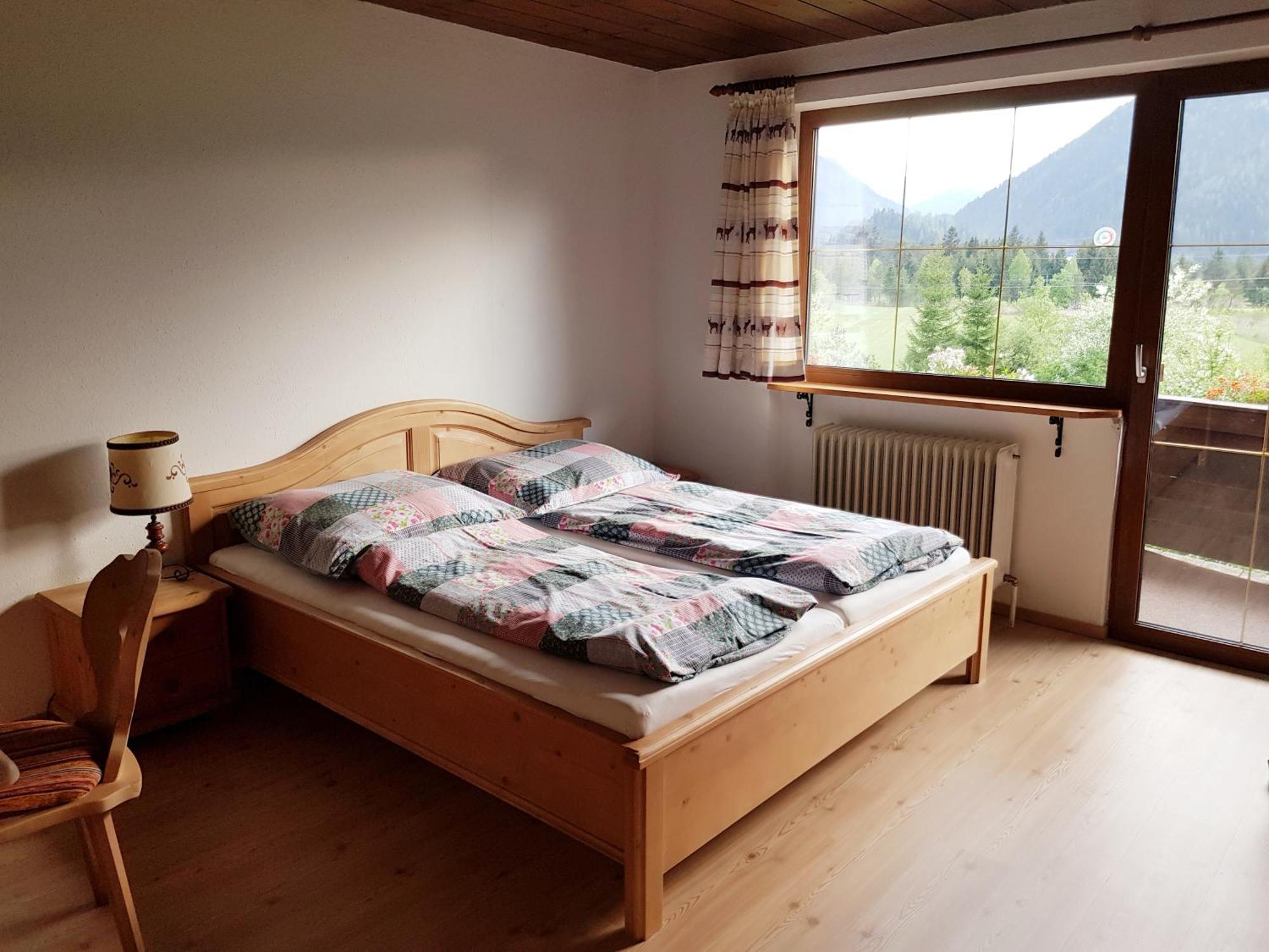 Tyrol Appartements Ehrwald Buitenkant foto