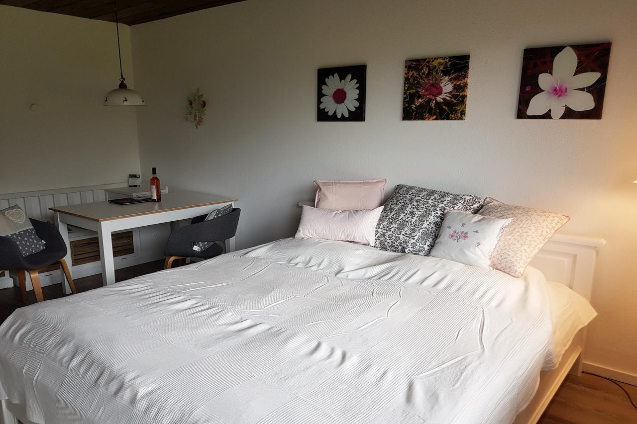 Tyrol Appartements Ehrwald Buitenkant foto